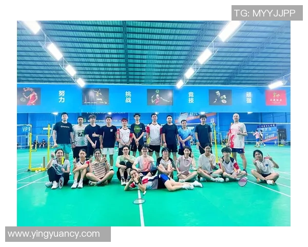 南京羽毛球队与上海羽毛球队赛后复盘分析团队配合与战术执行的关键因素